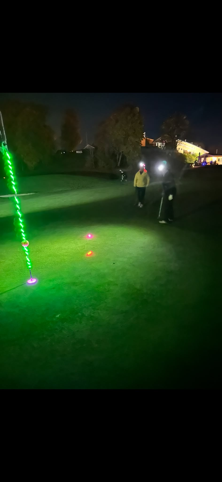 Wiurila Golf järjestää Valopallokisat Wiurilassa 9.10. Kurpitsaviikkojen aikaan.